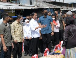 Ridwan Kamil Dampingi Kunker Presiden di Pasar Cicaheum Bandung