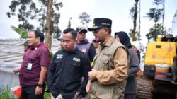 Wagub Jabar Pastikan Pencarian Korban Longsor Dilakukan Secara Maksimal
