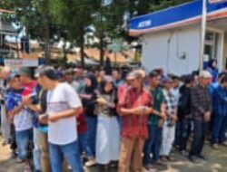 Kompensasi bagi Pengemudi Angkutan Tradisional Disalurkan, Setiap Orang Dapat Rp1,4 Juta