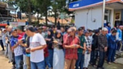 Kompensasi bagi Pengemudi Angkutan Tradisional Disalurkan, Setiap Orang Dapat Rp1,4 Juta